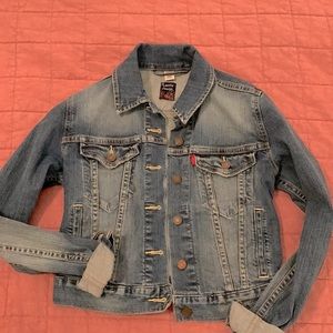 Levi’s Jean Jacket XS